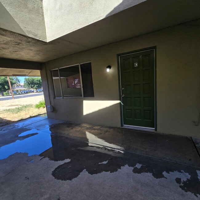 Building Photo - 3111 W Caldwell Ave Unit C Rental