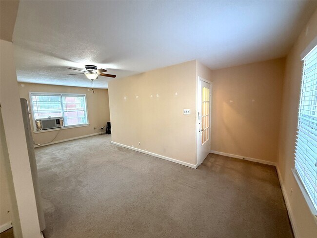 Photo - 804 Stanford St Unit A
