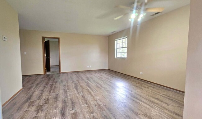 Photo - 36 Gant Cir Unit H