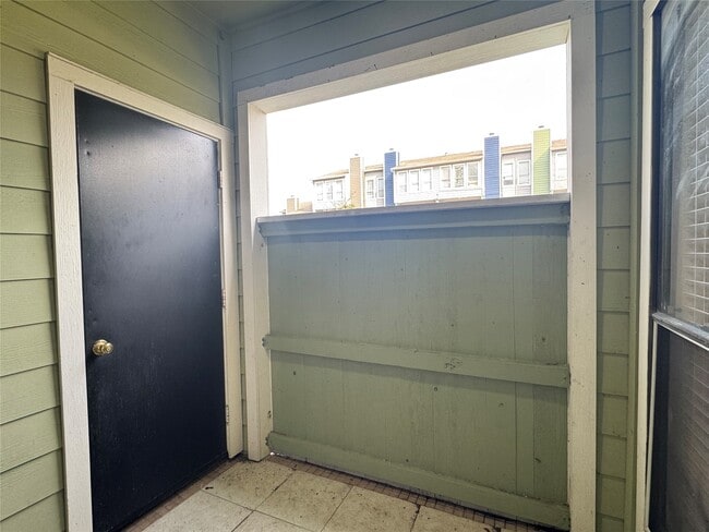 Photo - 6602 Harbor Town Dr Unit 303