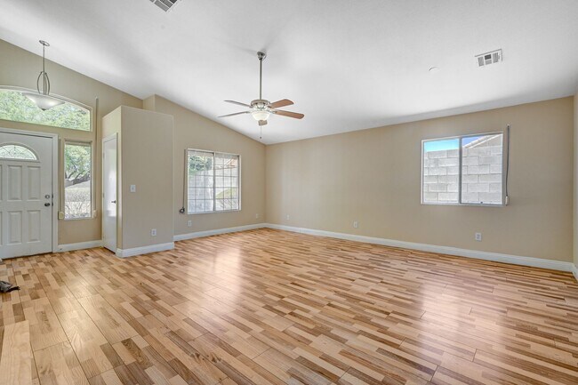 Photo - 2448 Rocky Brook St