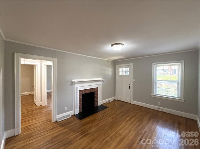Photo - 4908 Elder Ave