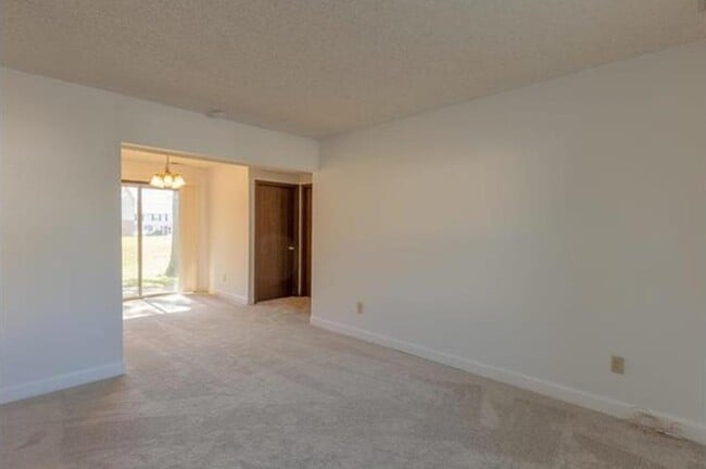 Photo - 2317 Highland Hill Dr Unit N/A