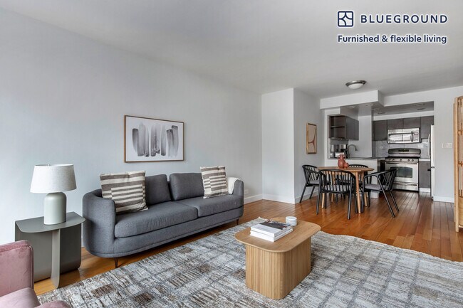 Photo - 360 E 65th St Unidad FL10-ID1284