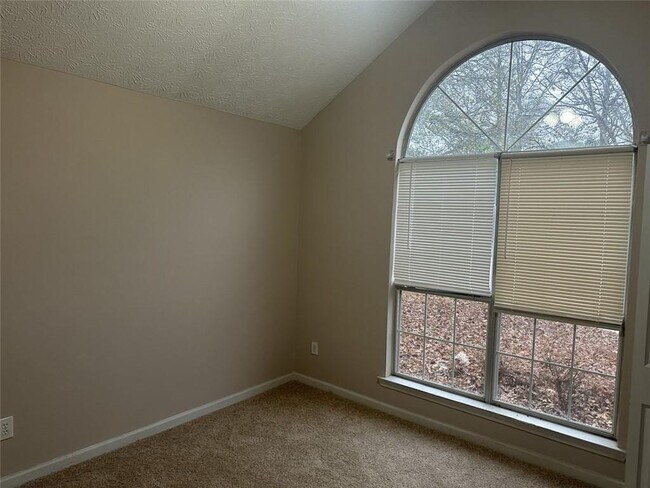 Photo - 1315 Sweetwater Ct