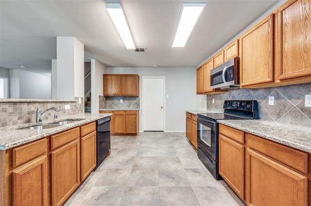 Photo - 12800 Gillon Dr