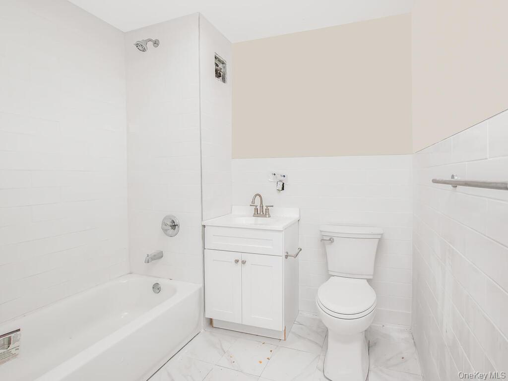Photo - 409 Warburton Ave Unit 3D