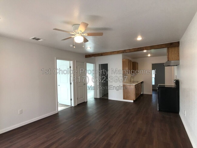 Photo - 3303 Runnels St