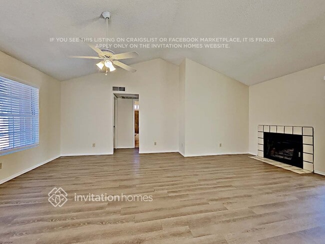 Photo - 19625 N 9th St