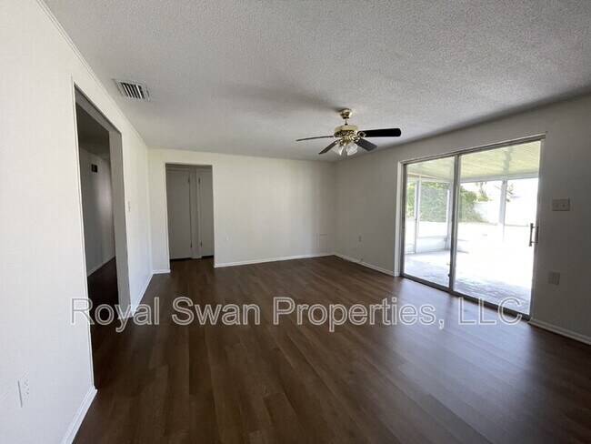 303 Thornwood Way
