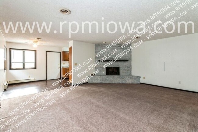 Photo - AFFORDABLE DUPLEX FOR IMMEDIATE MOVE-IN!! ...