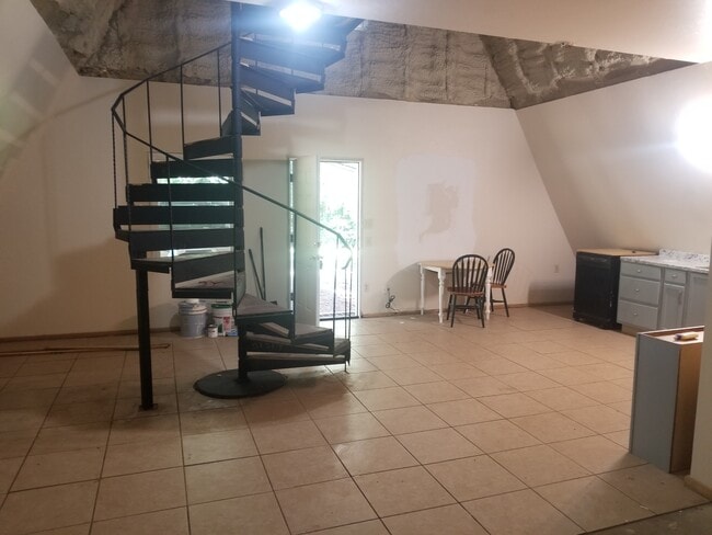 Photo - 7354 Waterloo Wood Rd