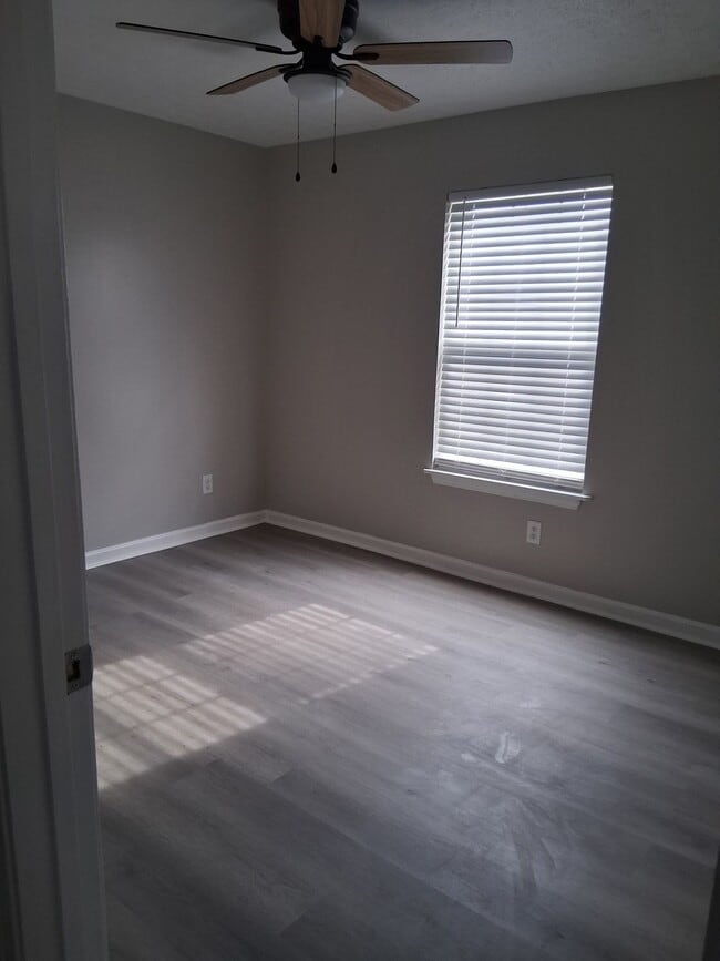 Photo - 4701 Kenrose Ln Unit 4701 Kenrose Ln - #9