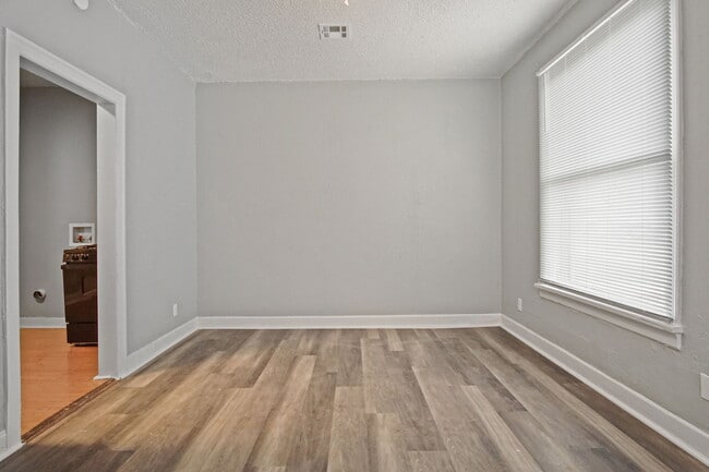 Photo - 3124 NW 30th St