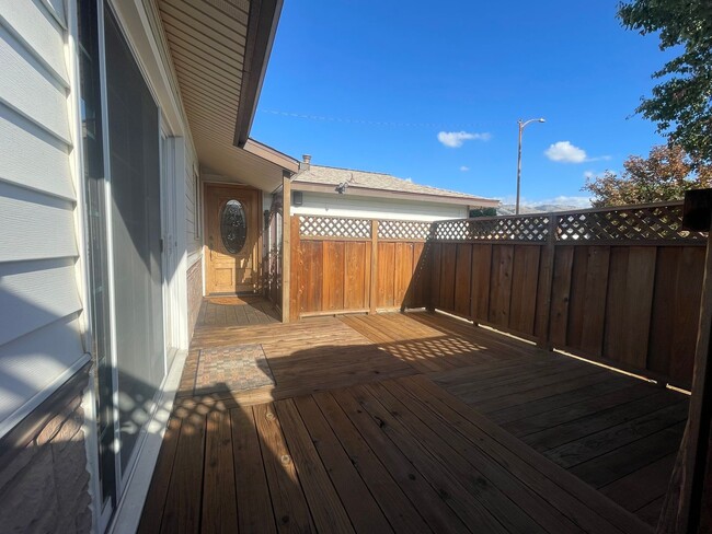 Photo - SAN JOSE - Beautifully Maintained 2/1 Sing...