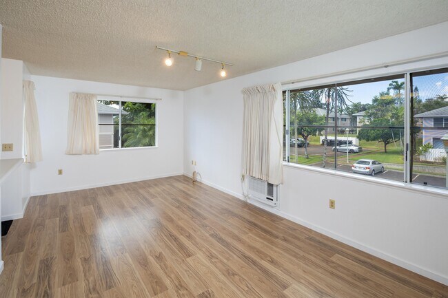 Photo - 95-1063-1063 Kaapeha St