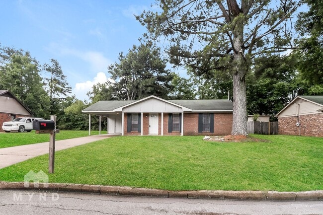 Building Photo - 10571 Chateau Dr