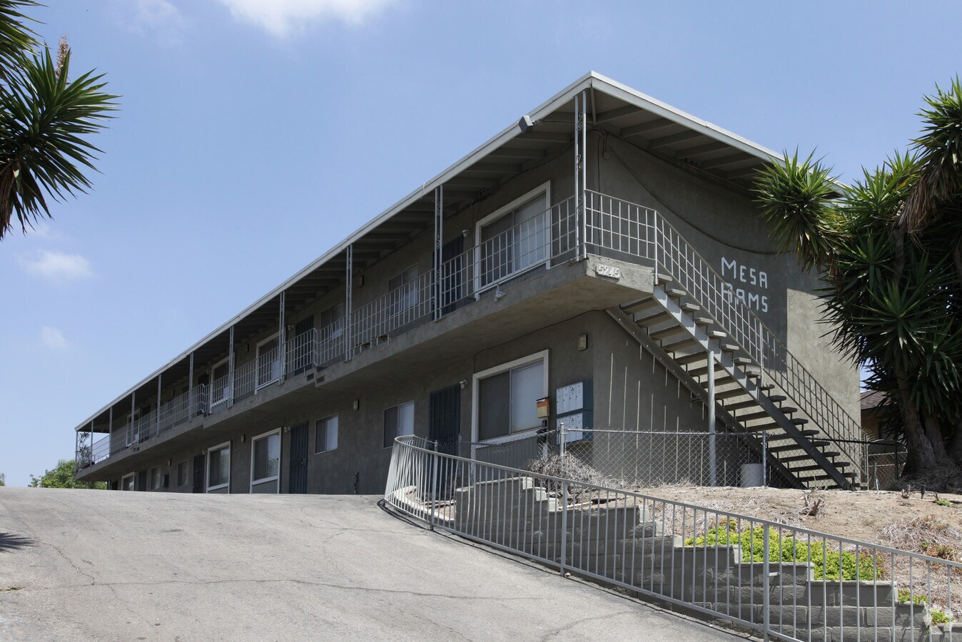 Photo - Mesa Arms Apartments