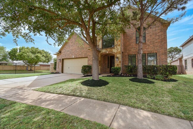 6034 Gracys Landing Ln