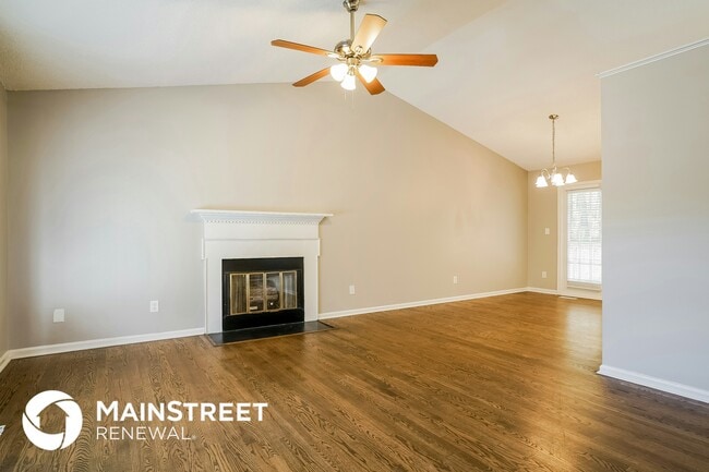 Photo - 815 Grandview Dr
