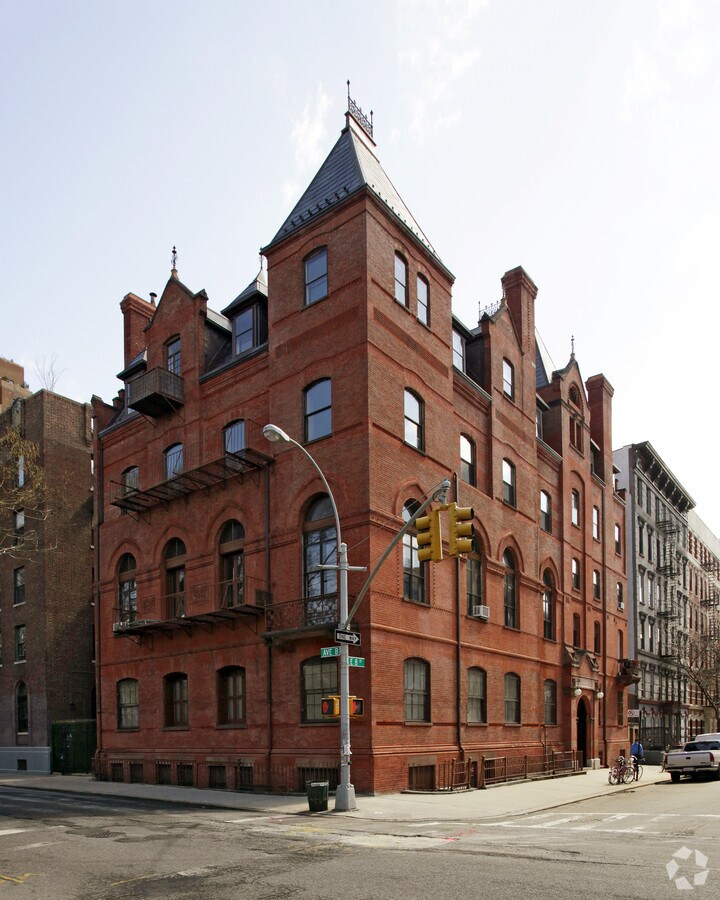 Photo - 127 Avenue B Apartments