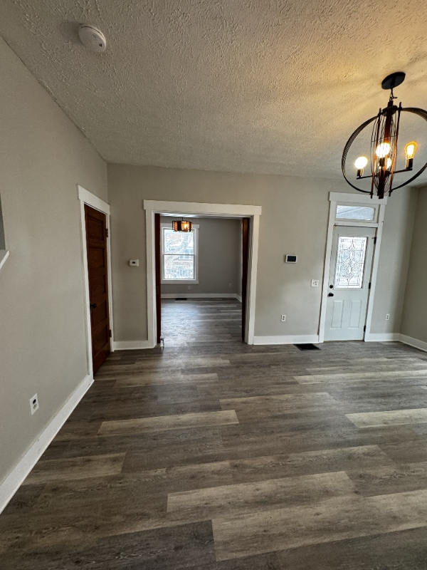 Photo - 53 N Oakley Ave