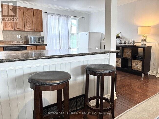 Photo - 2958 King St