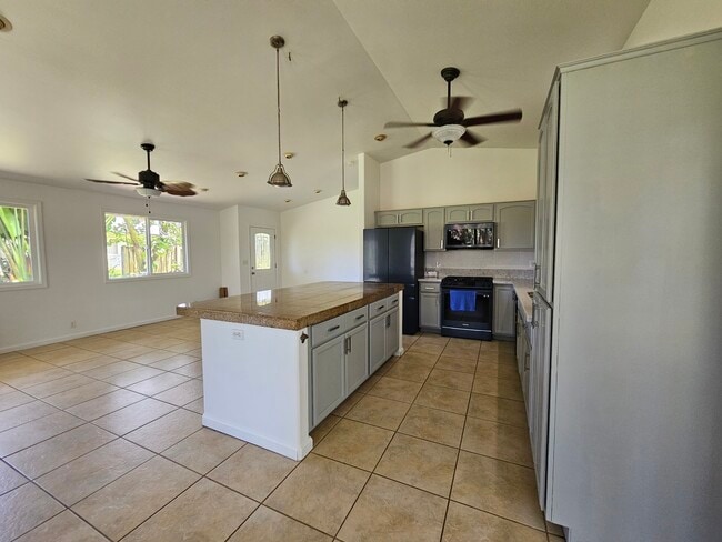 Photo - 15-1817-1817 14th Ave