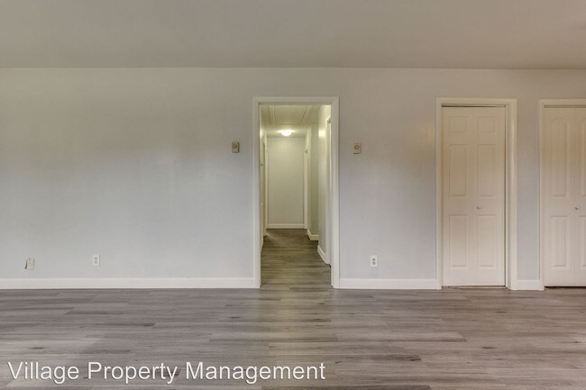 Photo - 3 br, 1.5 bath House - 104 Marshall Court