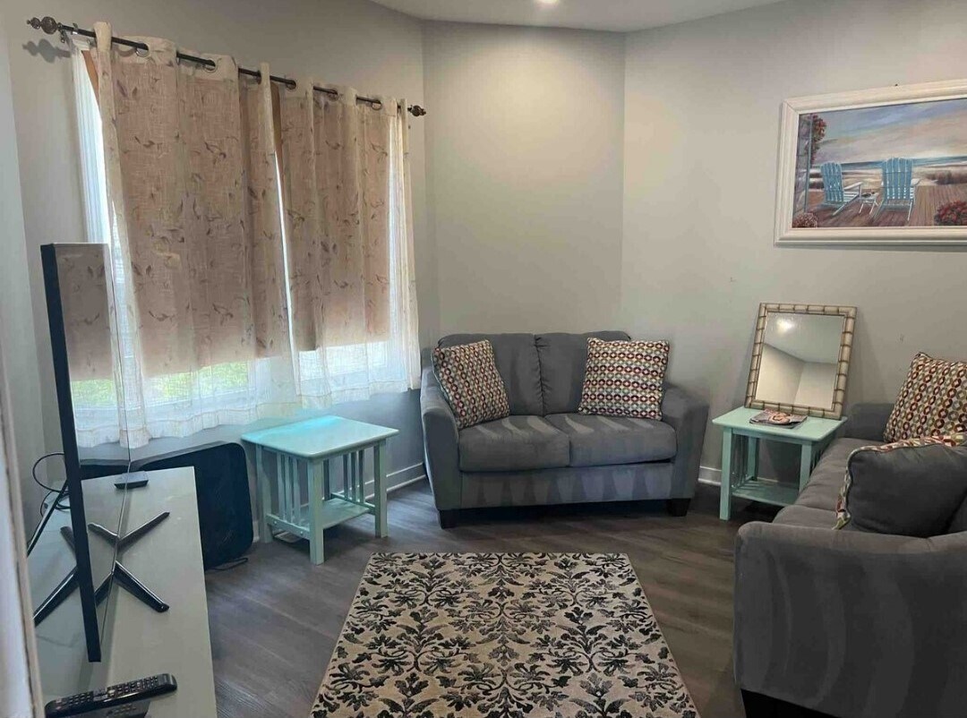 Photo - 153 Pavilion Ave