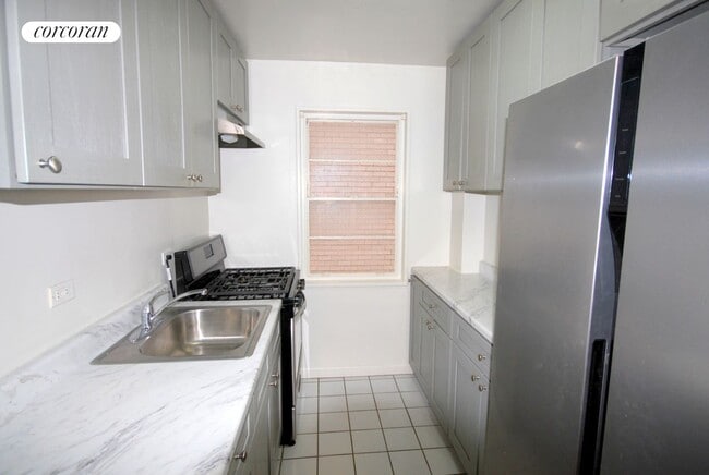 Photo - 109-33 71st Rd