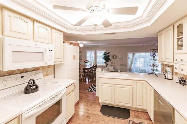 Photo - 6030 E Peppertree Way