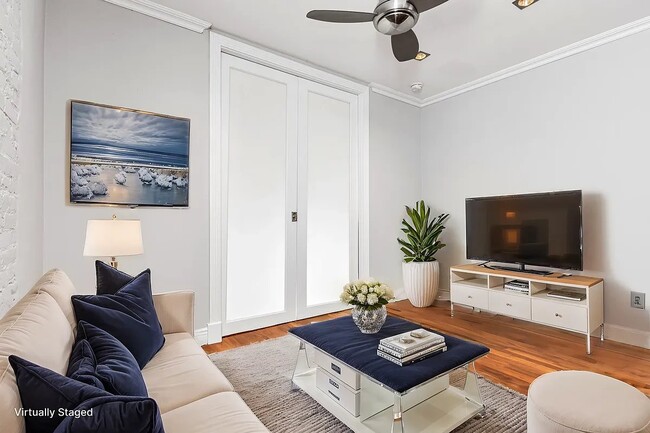 Photo - 529 E 6th St Unit 2B