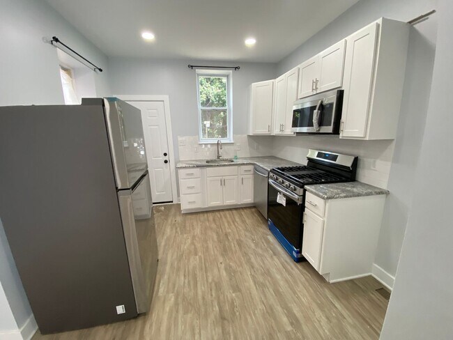 Photo - Newly Renovated 2 Bedroom 1 Bathroom House for Rent