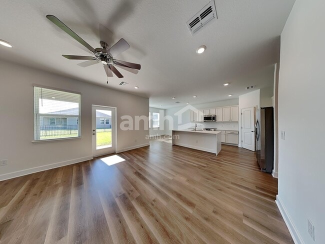 Photo - 3205 Barber Ave