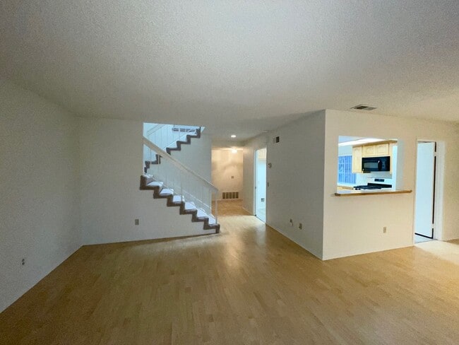 Photo - Stunning Porter Ranch S&S home centrally located