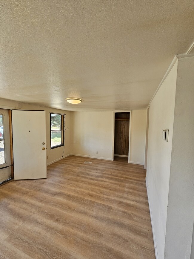 Photo - 89 Homestead Dr