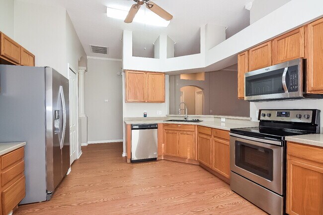 Photo - 601 Straw Lake Dr