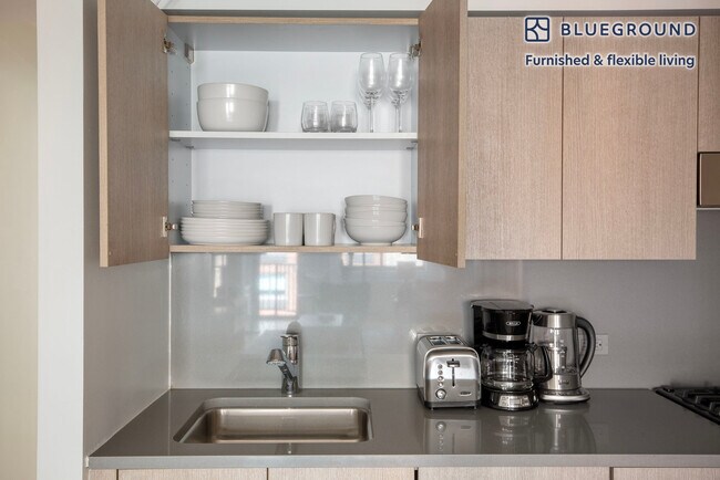 Photo - 101 W 15th St Unidad FL5-ID1224