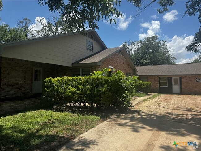 Building Photo - 1511 Old Ranch Rd 12 Rental
