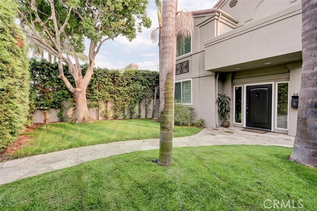 Photo - 864 Avenue A
