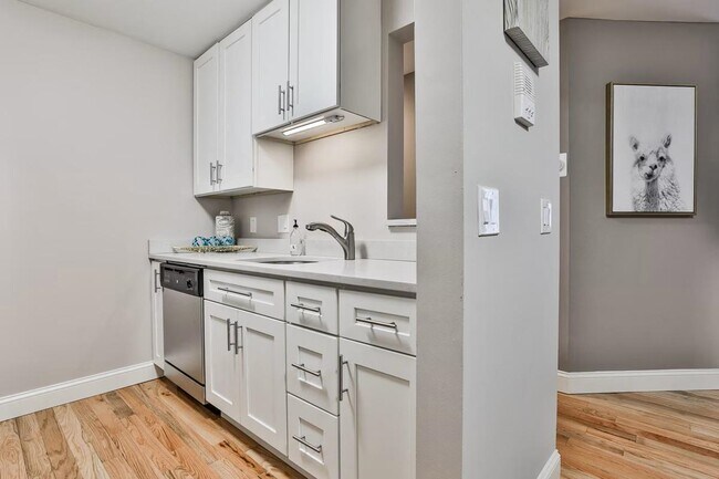 Photo - 169 Portsmouth St Unit F-154