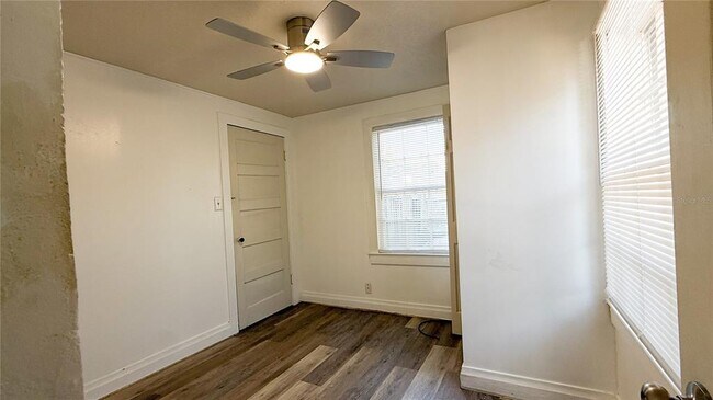 Photo - 1909 S Lincoln Ave