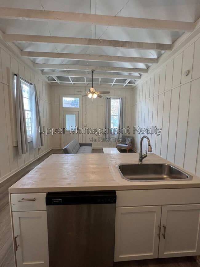 Photo - 1134 Adams St Unit 1134
