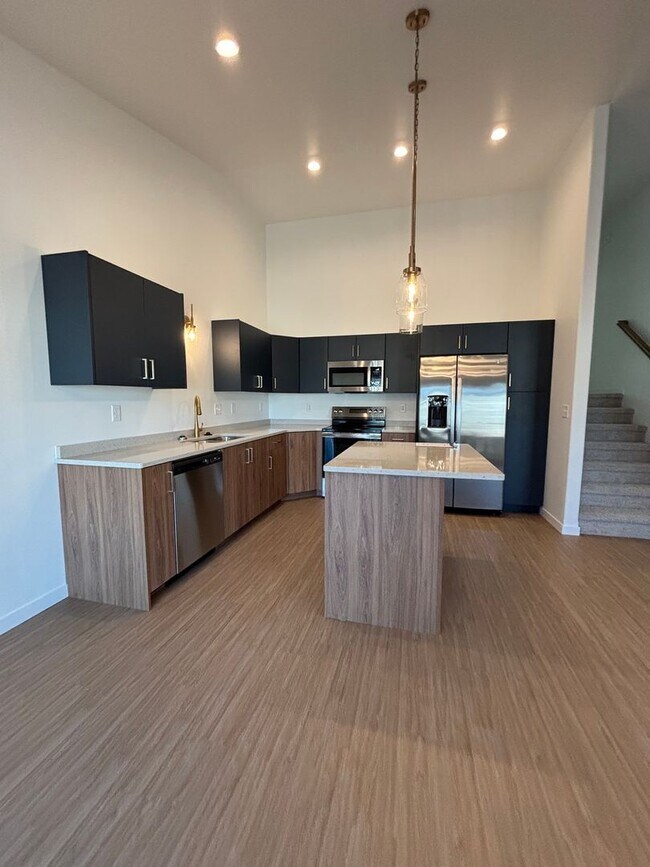 Photo - 3 Bed 3 Bath Townhome