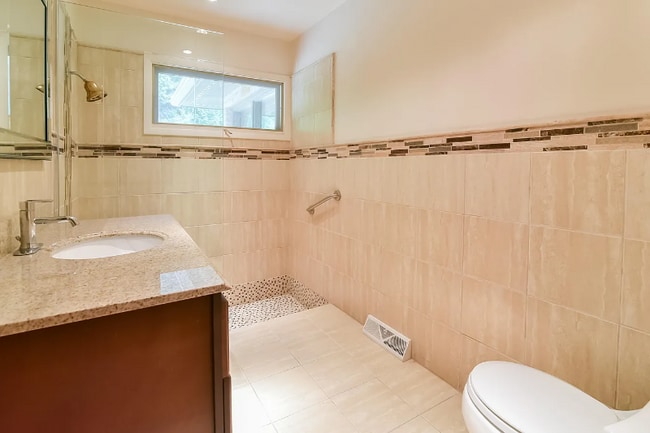 Photo - 4306 High Point Beach Ln