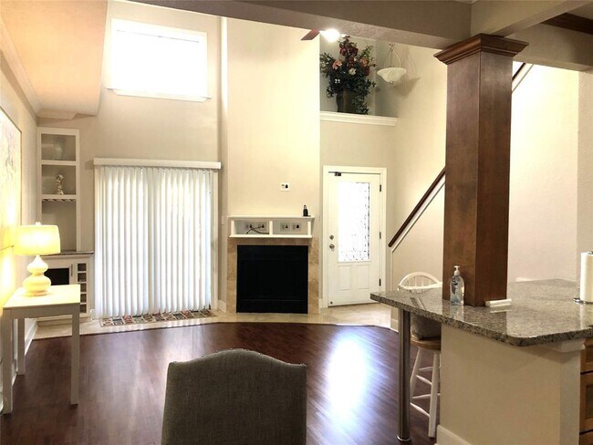 Photo - 10811 Richmond Ave. Unit 110