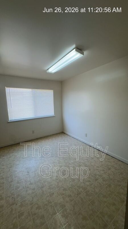 Photo - 512 E Myrtle Ave Unit D