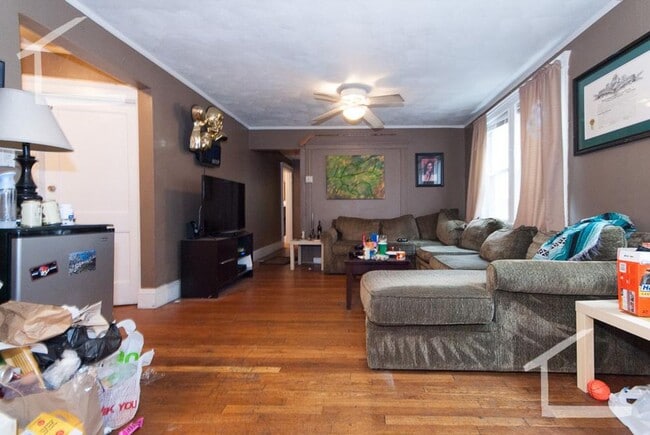 Photo - ALLSTON 5 BED/2 BATH FOR 9/1/2026