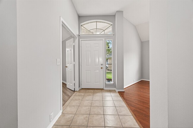 Photo - 3135 Silver Cedar Trail